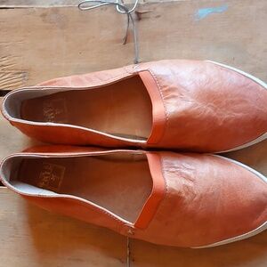 Frye Slip on Shoes Sz8